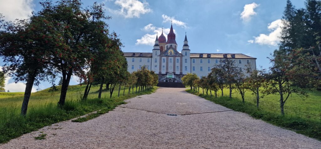 The Ten Commandments: 3 – Remember to keep holy the Lord’s Day (Sunday)